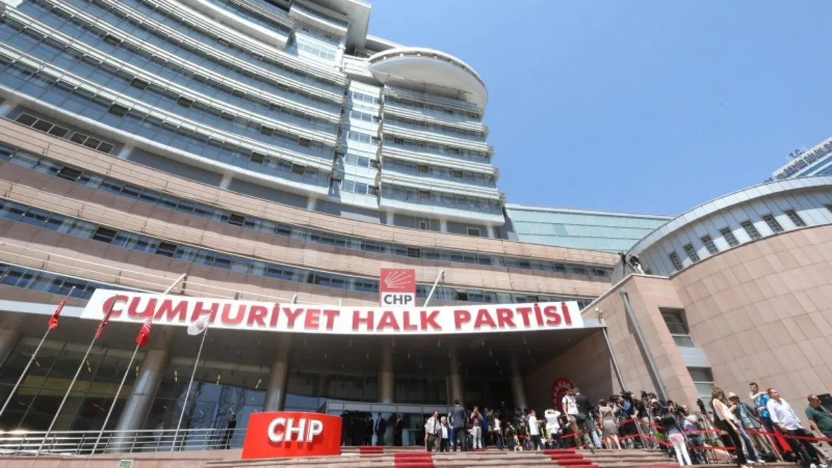 CHP’li belediye başkanı Mustafa Güzel AK Parti’ye geçti: CHP’den destek göremedik…