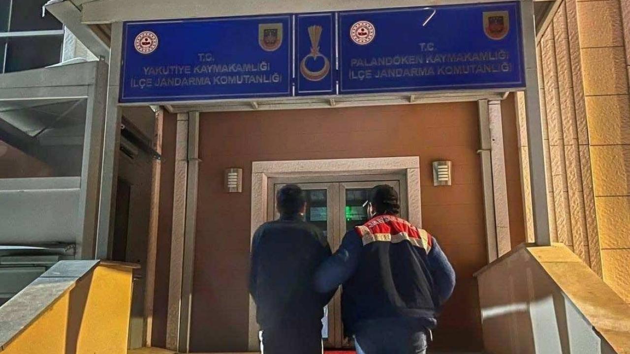 Sahte cep telefonu ilanlarıyla 12,6 milyon lira dolandırmışlar