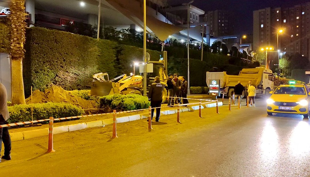 AVM girişinde doğalgaz paniği